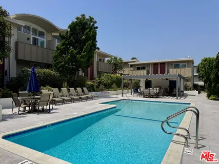 $1,595,000 | 4748 La Villa Marina, Unit D, Marina del Rey, CA 90292