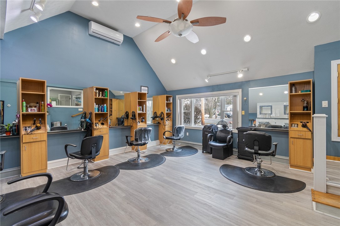 1181 Bay Road Penfield, NY 14580 - Photo 13 of 34