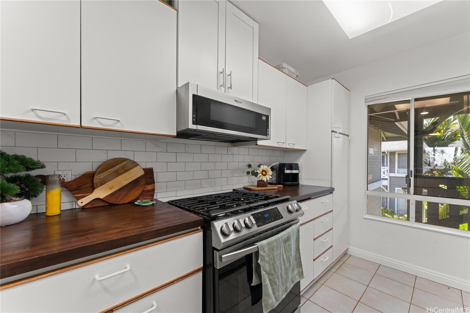 91-1058J Kekuilani Loop, Unit 907 Kapolei, HI 96707 - Photo 5 of 24