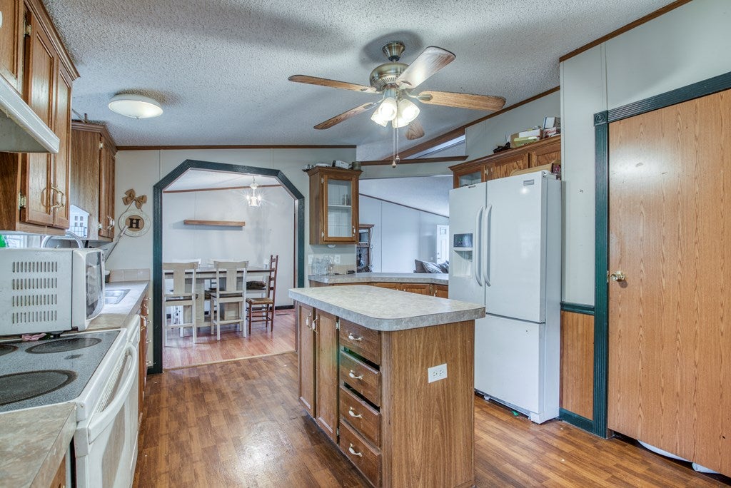 955 Grubmore Road Marion, VA 24354 - Photo 10 of 24 Gallery Image 10