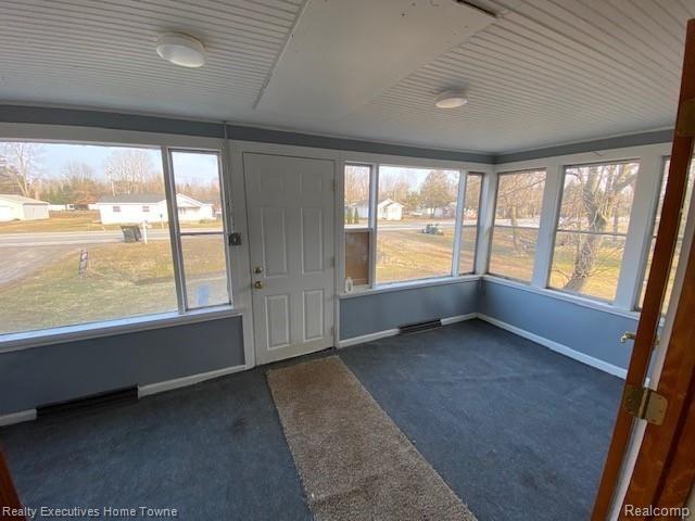1919 Range Road Smiths Creek, MI 48074 - Photo 11 of 13 Front Sun Room