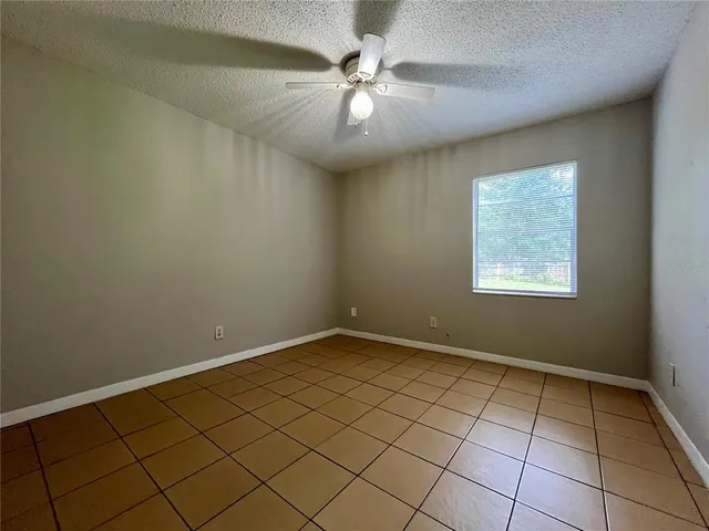 $1,375 | 7635 Green Road, Lakeland, FL 33810