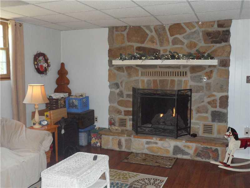 168 Degaetano Road Indiana, PA 15701 - Photo 5 of 13 Family Room.