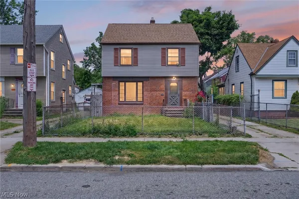 $179,900 | 17110 Puritas Avenue, Cleveland, OH 44135