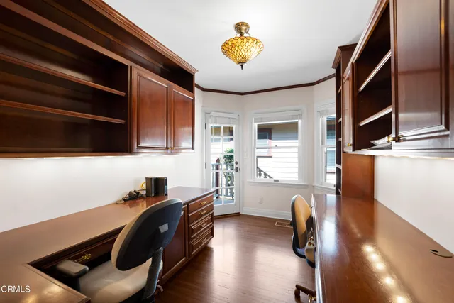 $6,000 | 419 Brakey Road, Ventura, CA 93001