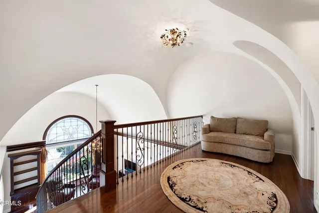 $6,000 | 419 Brakey Road, Ventura, CA 93001