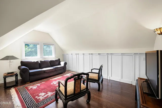 $6,000 | 419 Brakey Road, Ventura, CA 93001