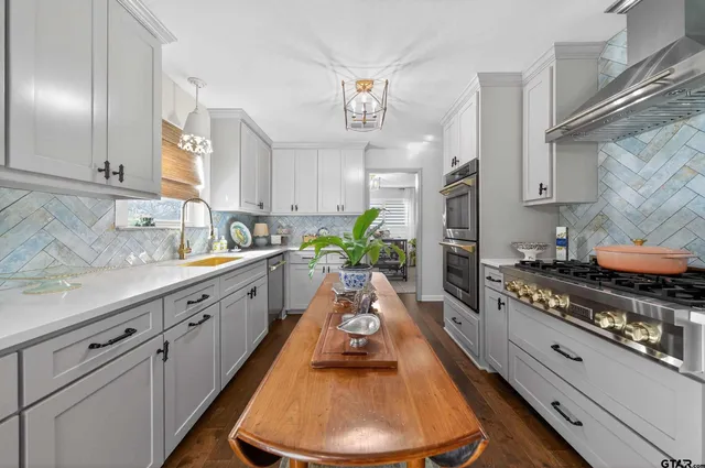 $719,000 | 3918 Fry Avenue, Tyler, TX 75701