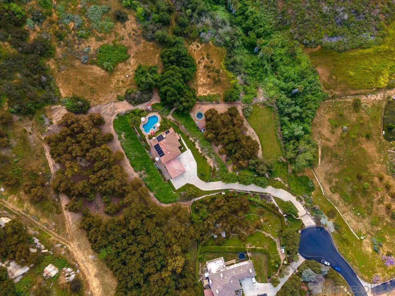 1505 Chateau Lafite Bonsall, CA 92003 - Photo 44 of 47 a view of building