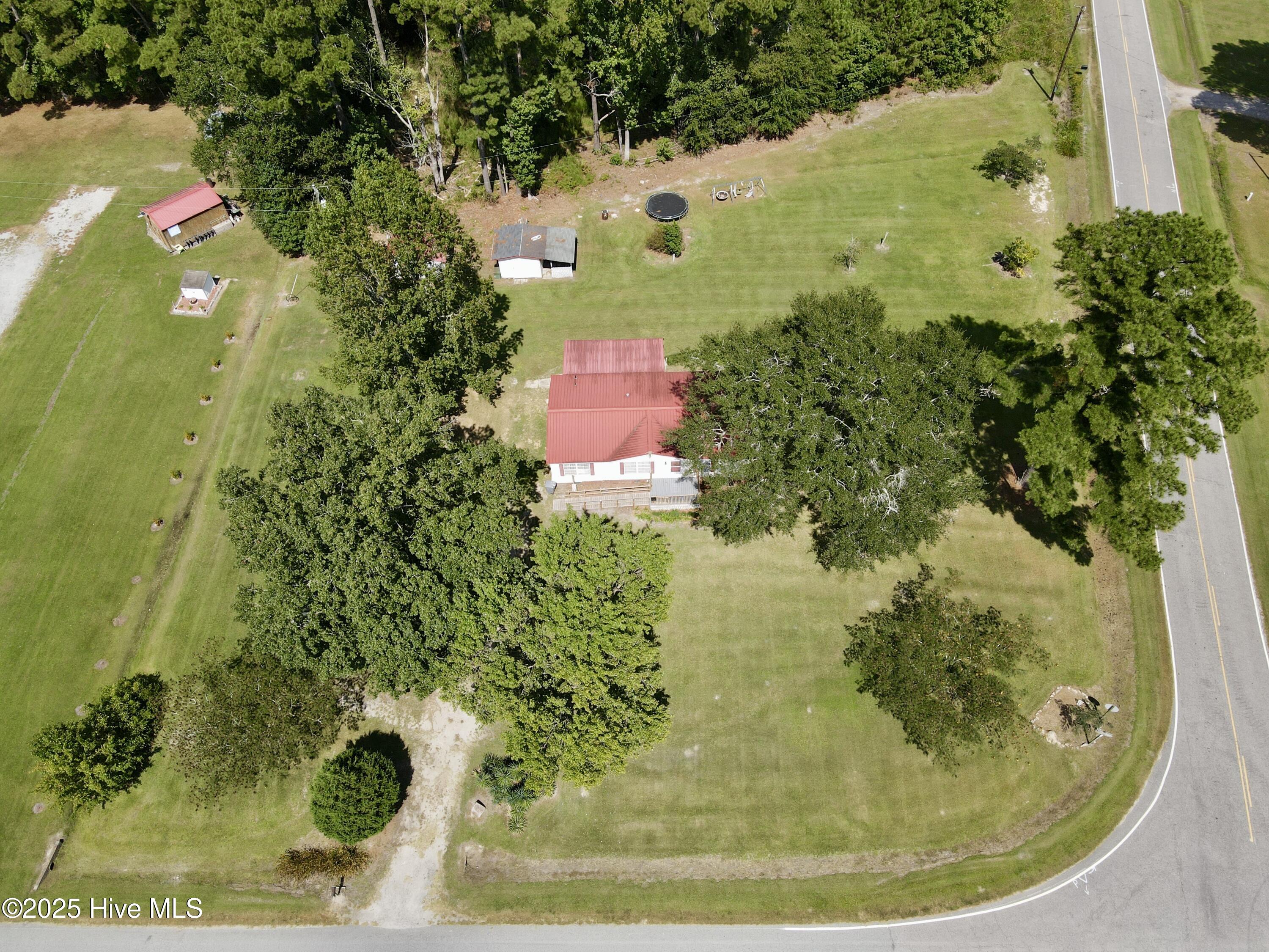 2061 Dymond City Road Williamston, NC 27892 - Photo 15 of 51 Front aerial view