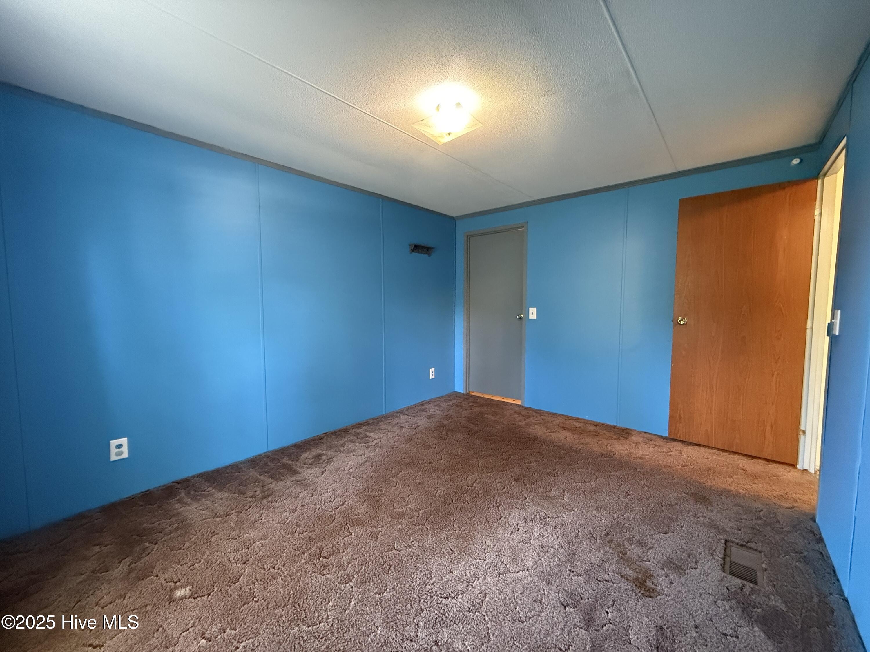 2061 Dymond City Road Williamston, NC 27892 - Photo 41 of 51 Guest Bedroom #1