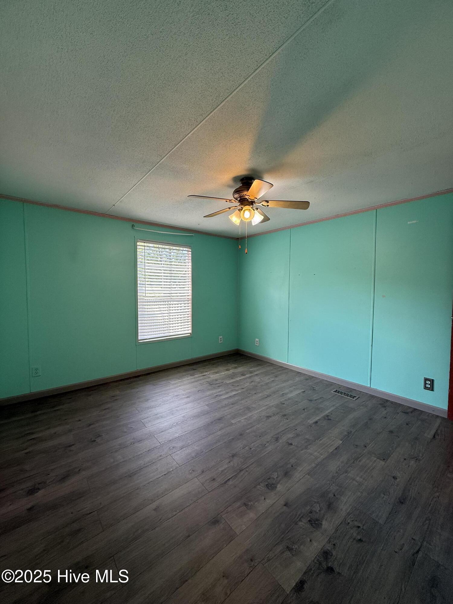 2061 Dymond City Road Williamston, NC 27892 - Photo 48 of 51 Guest Bedroom #2
