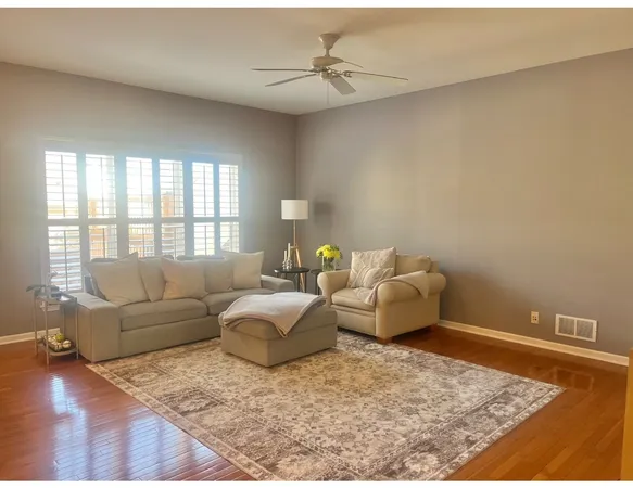$3,200 | -n425 Ford Drive, Unit 425, Geneva, IL 60134