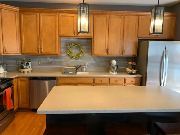 $3,200 | -n425 Ford Drive, Unit 425, Geneva, IL 60134