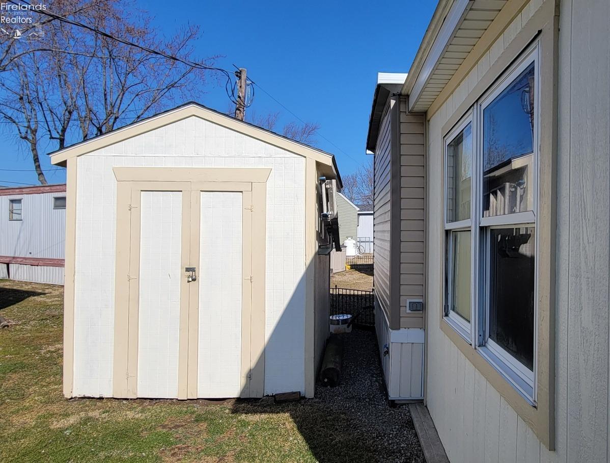999 North Buck Road, Unit 23 Lakeside Marblehead, OH 43440 - Photo 20 of 21 Gallery Image 20