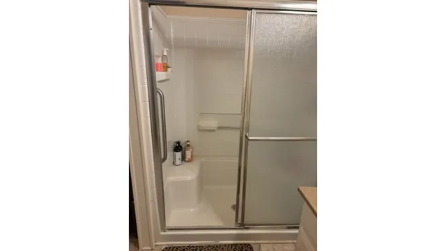 a picture of a bathroom with a sink