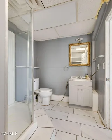 $1,000 | 2728 East Center Street, Unit E, Kingsport, TN 37664