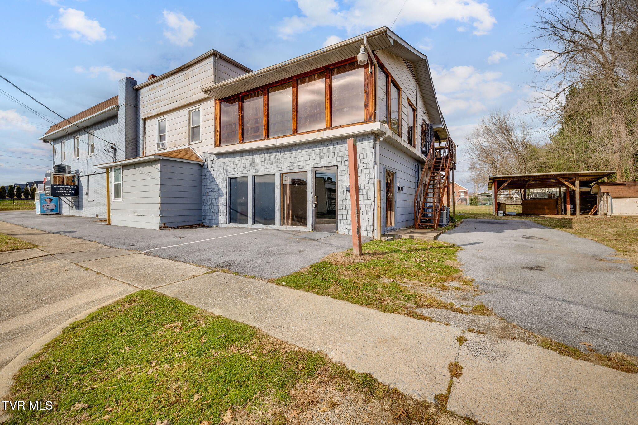 2728 East Center Street, Unit E Kingsport, TN 37664 - Photo 2 of 25 003