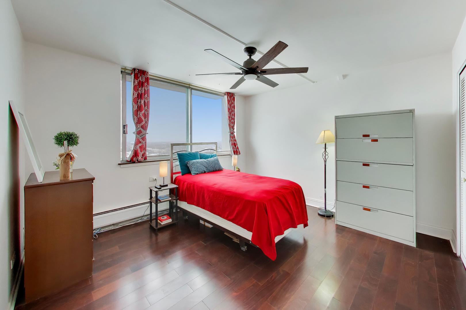 40 North Tower Road, Unit 16N Oak Brook, IL 60523 - Photo 21 of 31