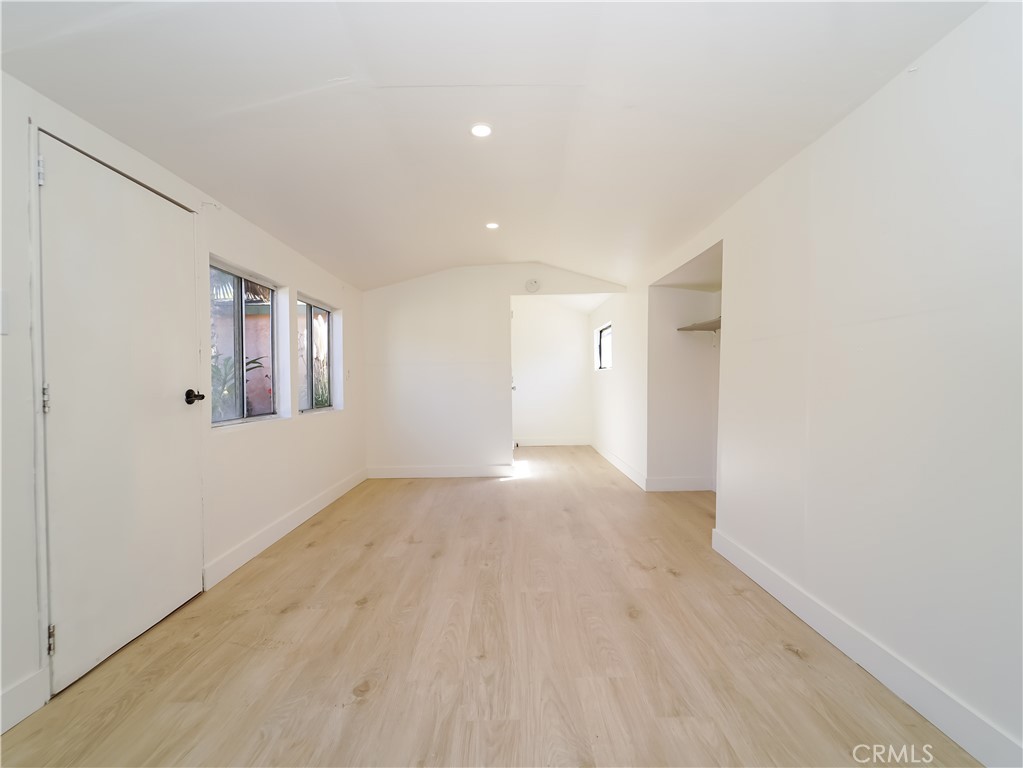 3744 East Wymore Street Compton, CA 90221 - Photo 3 of 21 Livingroom 2
