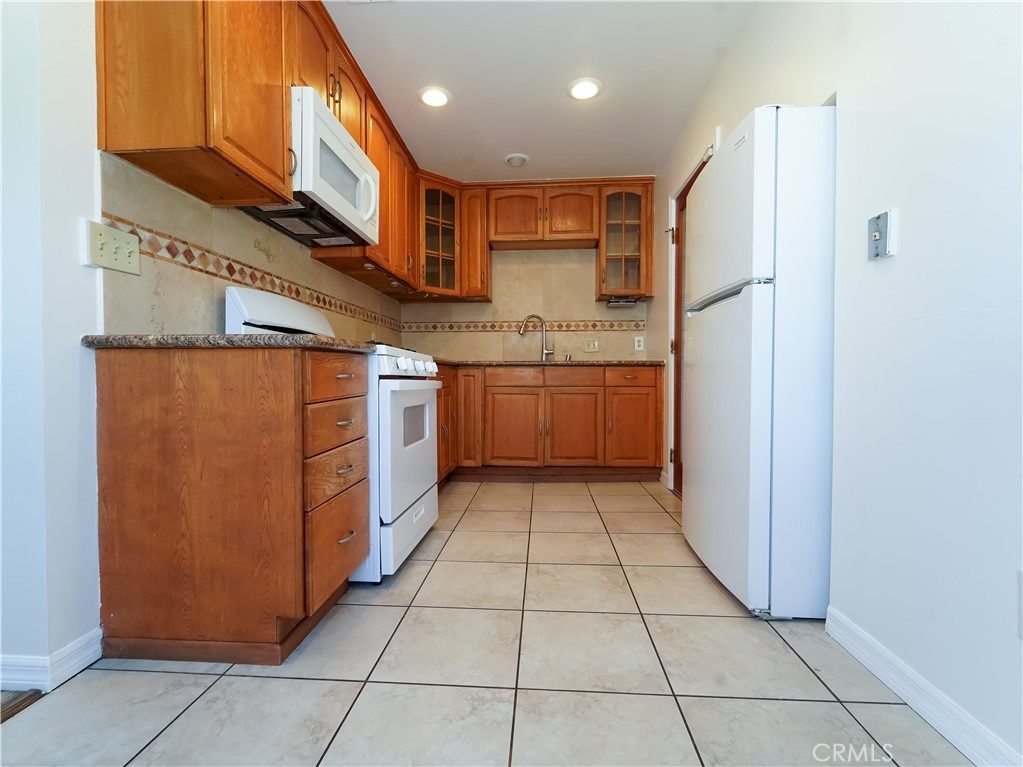 3744 East Wymore Street Compton, CA 90221 - Photo 5 of 21