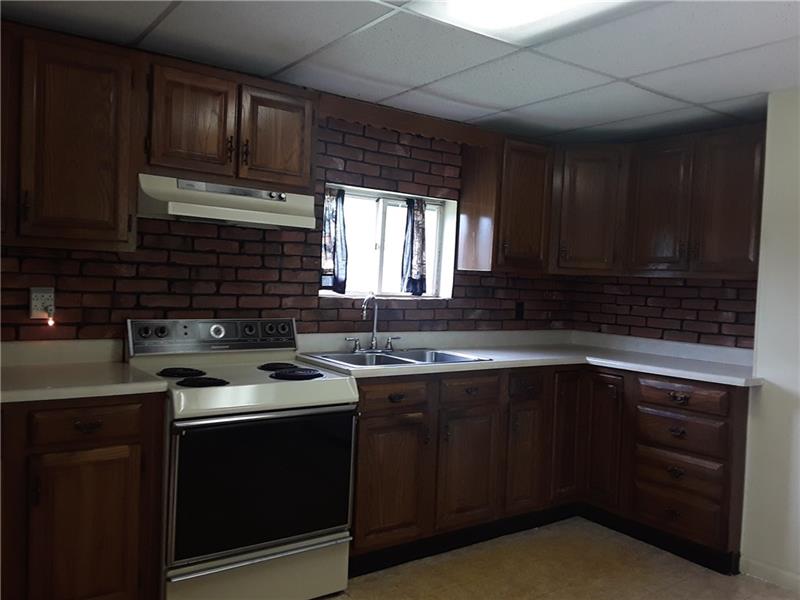 3300 Old Spring Road Ardara, PA 15615 - Photo 5 of 24 Gallery Image 5