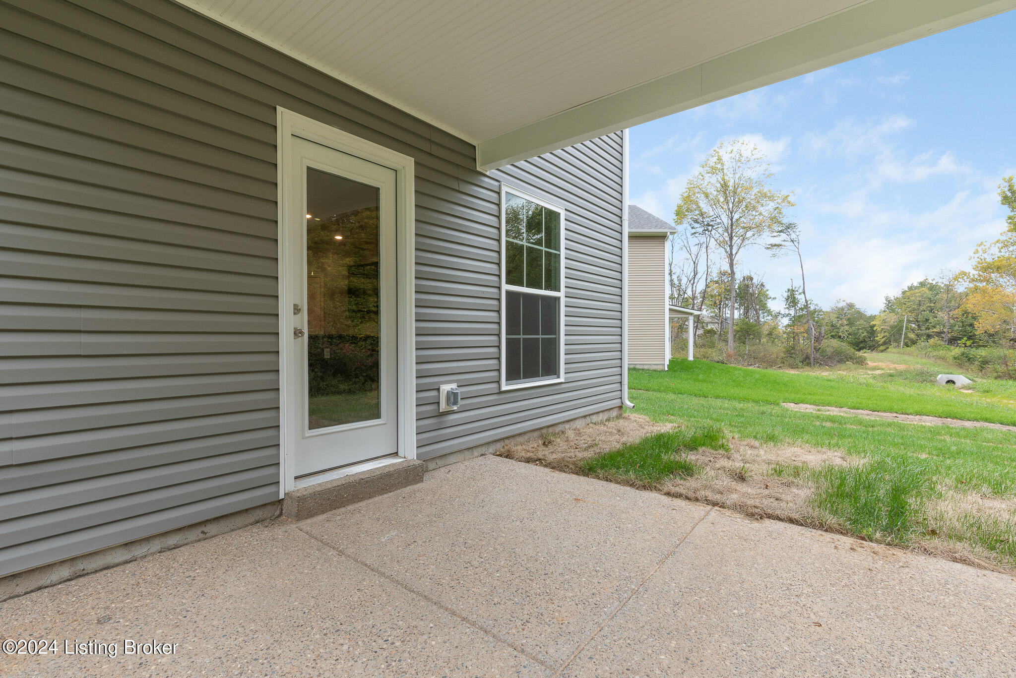8432 Gateway Run Road Louisville, KY 40229 - Photo 45 of 50 8432 Gateway Run Rd-45