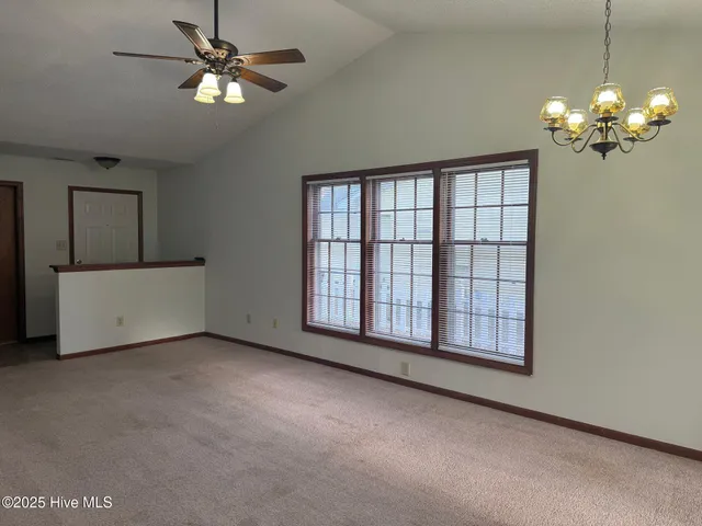 $1,100 | 105 Highland Court, Jacksonville, NC 28540