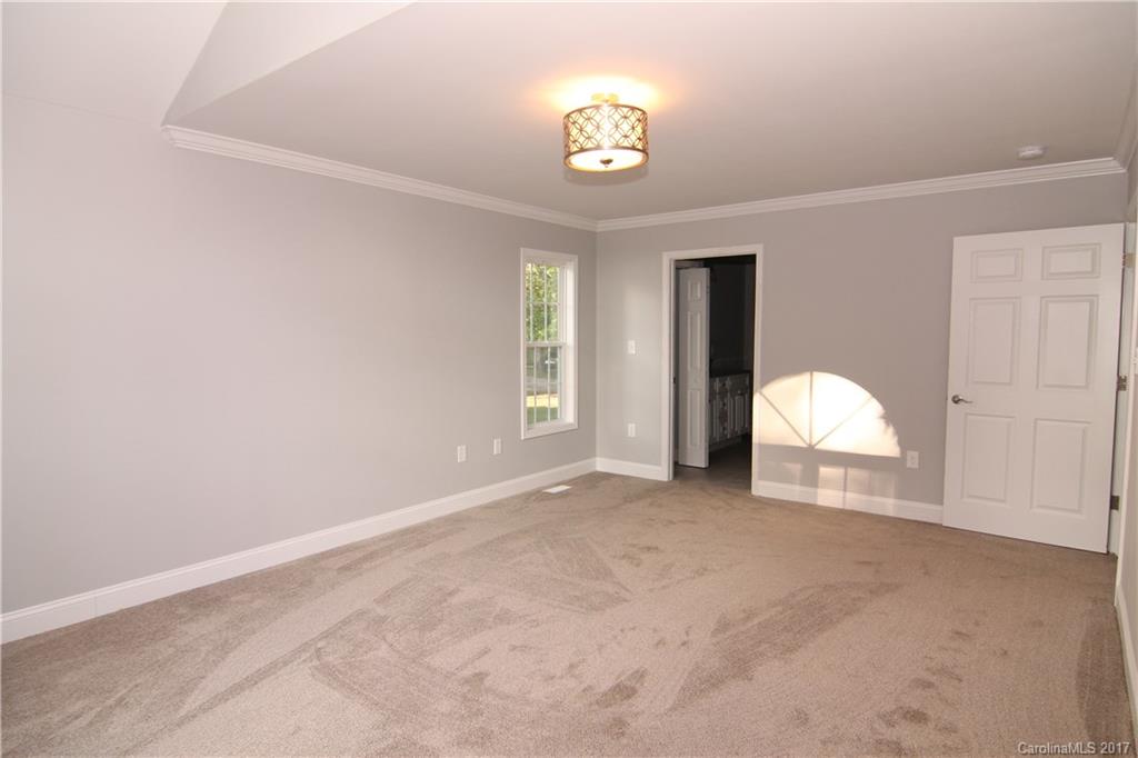 522 Ruth Avenue Kannapolis, NC 28083 - Photo 6 of 14 Gallery Image 6