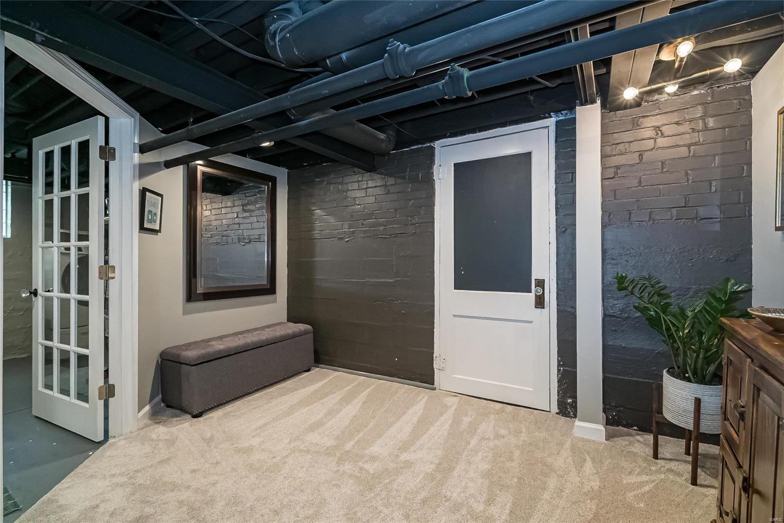 474 East Jackson Road Webster Groves, MO 63119 - Photo 38 of 69 Gallery Image 38