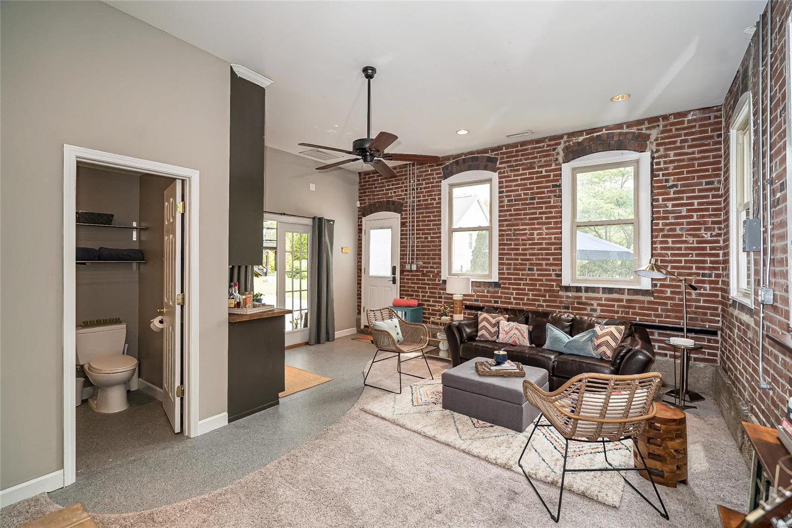 474 East Jackson Road Webster Groves, MO 63119 - Photo 47 of 69 Gallery Image 47