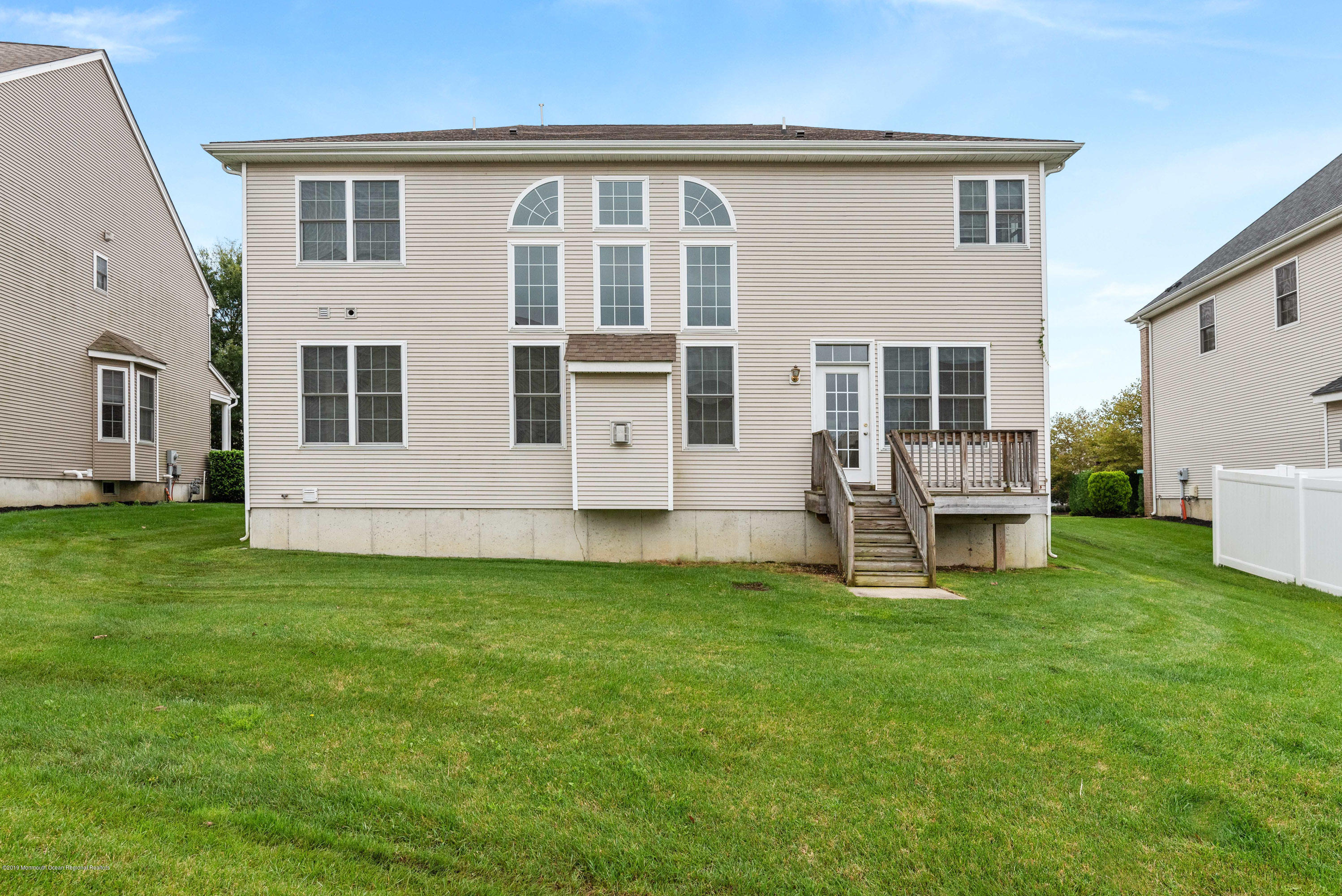 10 Bristol Road Manalapan, NJ 07726 - Photo 33 of 49 rear of home