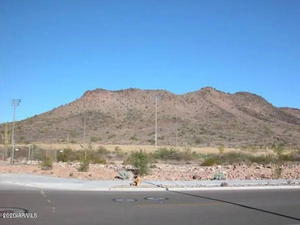 $2,495 | 5118 West Molly Lane, Phoenix, AZ 85083