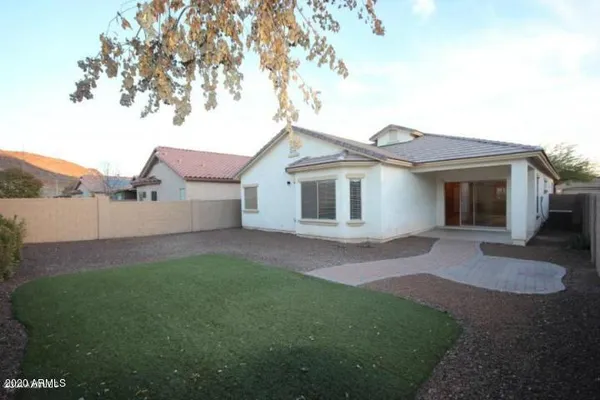 $2,495 | 5118 West Molly Lane, Phoenix, AZ 85083