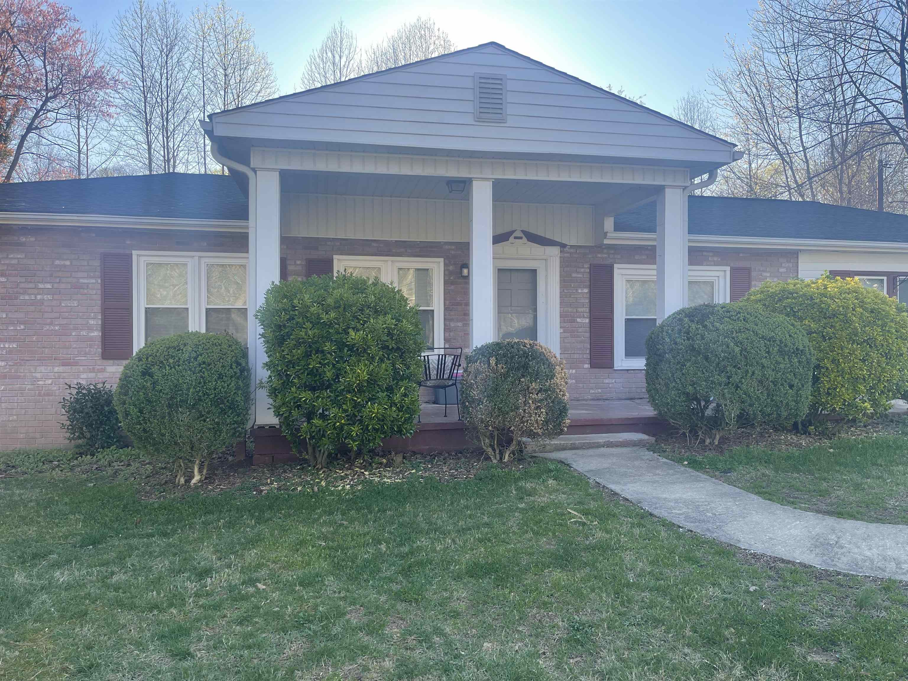 104 Rickert Avenue Landrum, SC 29356 - Photo 3 of 35