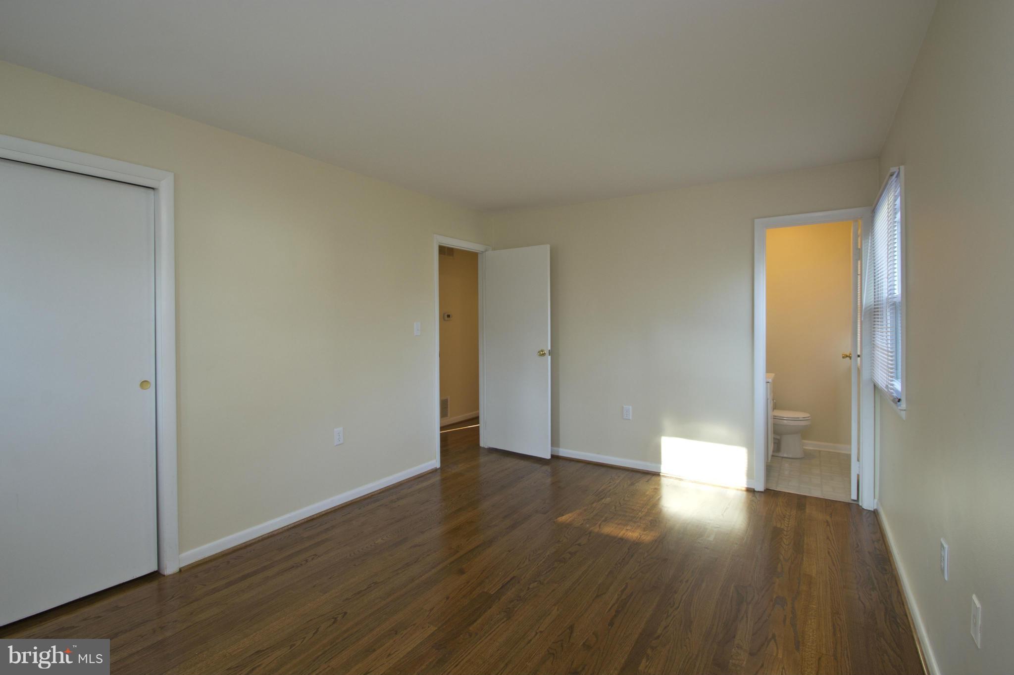 543 Manor Road Severna Park, MD 21146 - Photo 14 of 30 Bedroom (Master)