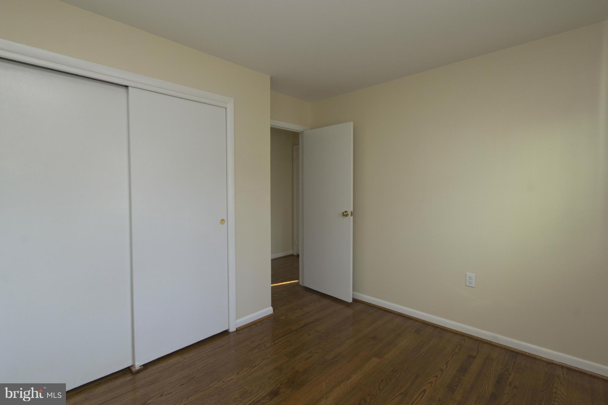 543 Manor Road Severna Park, MD 21146 - Photo 17 of 30 Bedroom