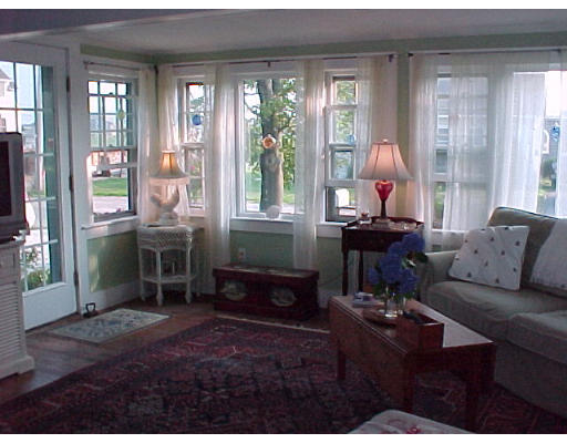 27 Landing Road Duxbury, MA 02332 - Photo 8 of 10 Gallery Image 8