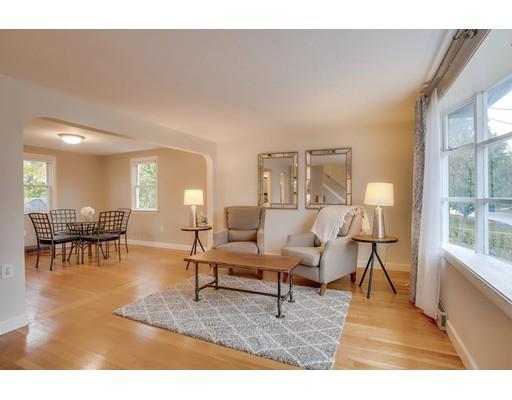 21 Hillcrest Road Burlington, MA 01803 - Photo 11 of 31 Gallery Image 11