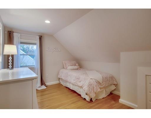 21 Hillcrest Road Burlington, MA 01803 - Photo 14 of 31 Gallery Image 14