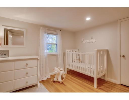21 Hillcrest Road Burlington, MA 01803 - Photo 16 of 31 Gallery Image 16