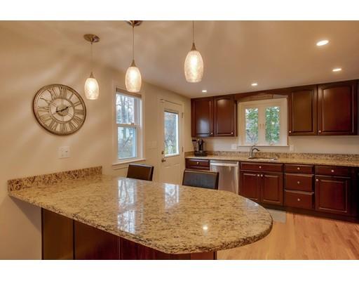21 Hillcrest Road Burlington, MA 01803 - Photo 4 of 31 Gallery Image 4