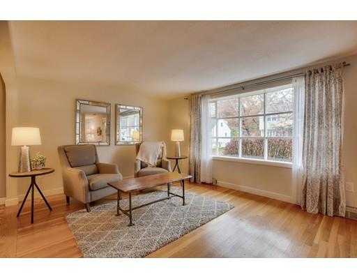 21 Hillcrest Road Burlington, MA 01803 - Photo 10 of 31 Gallery Image 10