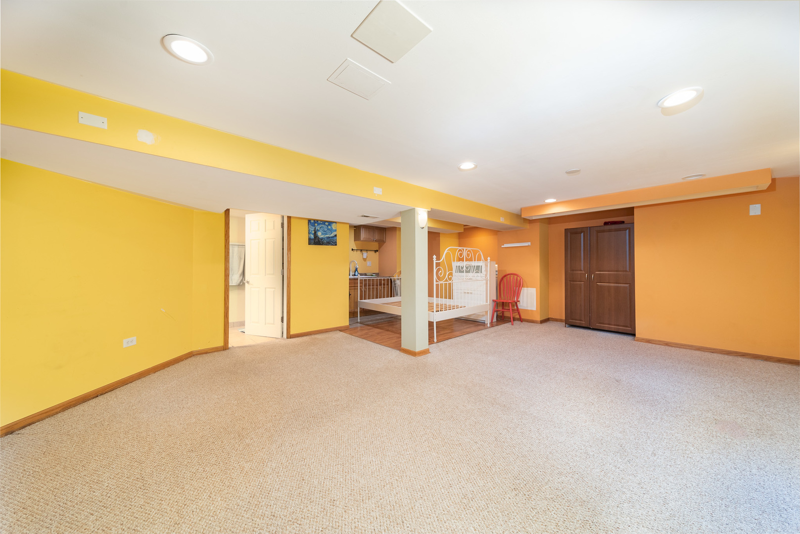 Undisclosed Address Chicago, IL 60634 - Photo 18 of 23 a view of an empty room with closet