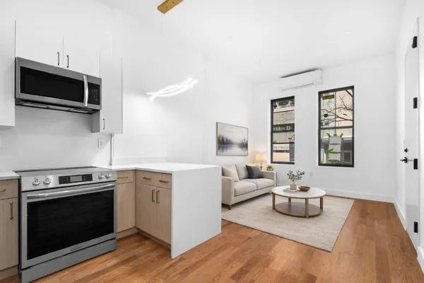 $6,650 | 118 West 124th Street, Unit 1 | Harlem