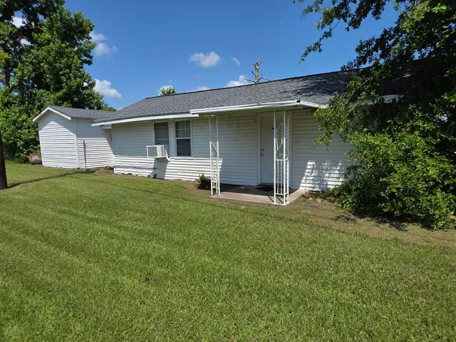 $69,000 | 754 Yaupon Cove Drive, Onalaska, TX 77360