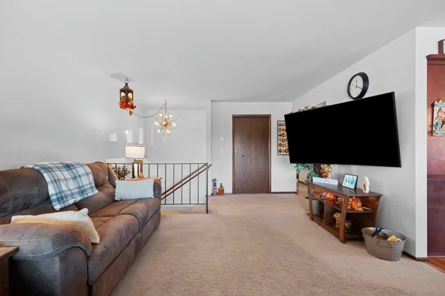 $649,900 | 250 Alpine Drive, Shawano, WI 54166