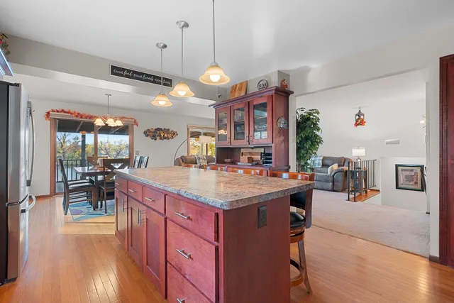 $649,900 | 250 Alpine Drive, Shawano, WI 54166