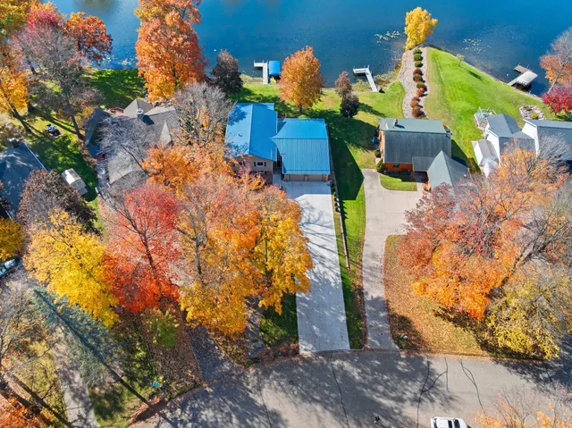 $649,900 | 250 Alpine Drive, Shawano, WI 54166