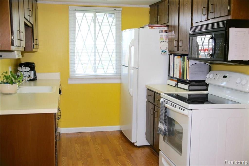 250 East Thirteen Mile Road Madison Heights, MI 48071 - Photo 6 of 15
